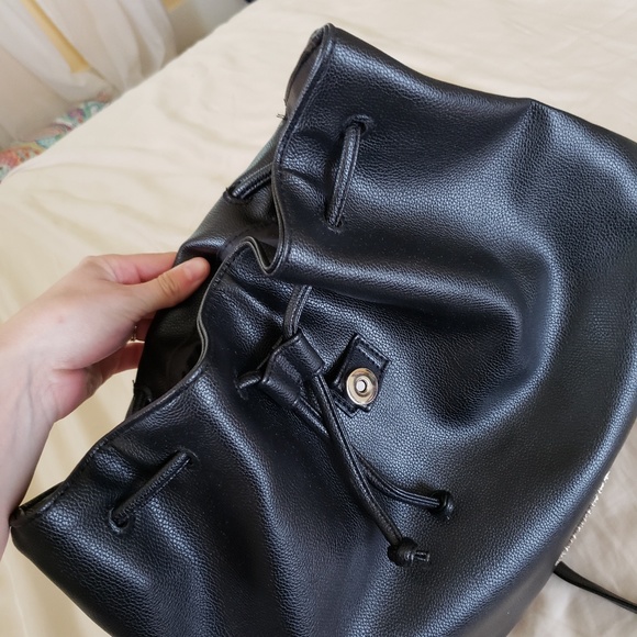 Victoria's secret backpack - Picture 4 of 4